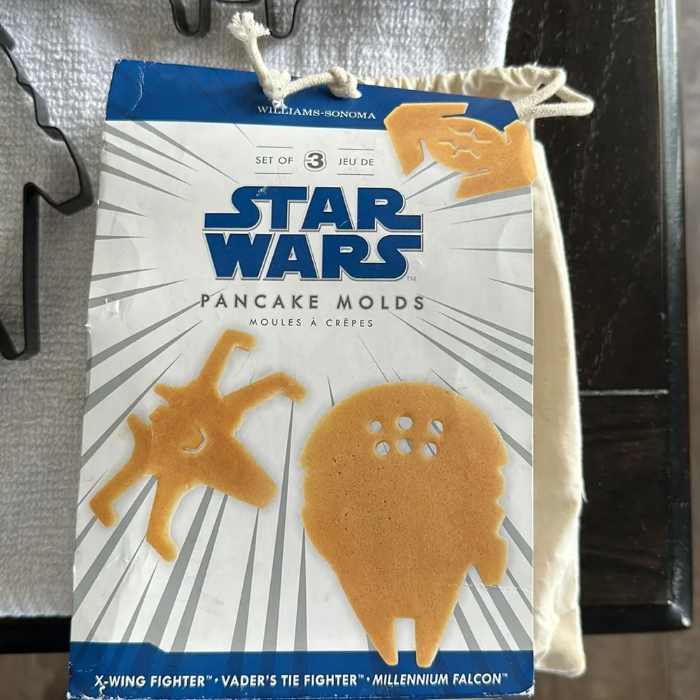 Williams, Sonoma, Star Wars pancake molds